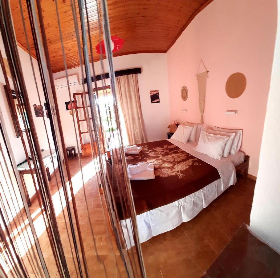 Serengeti Nap Comfy Aparthotel Sidárion