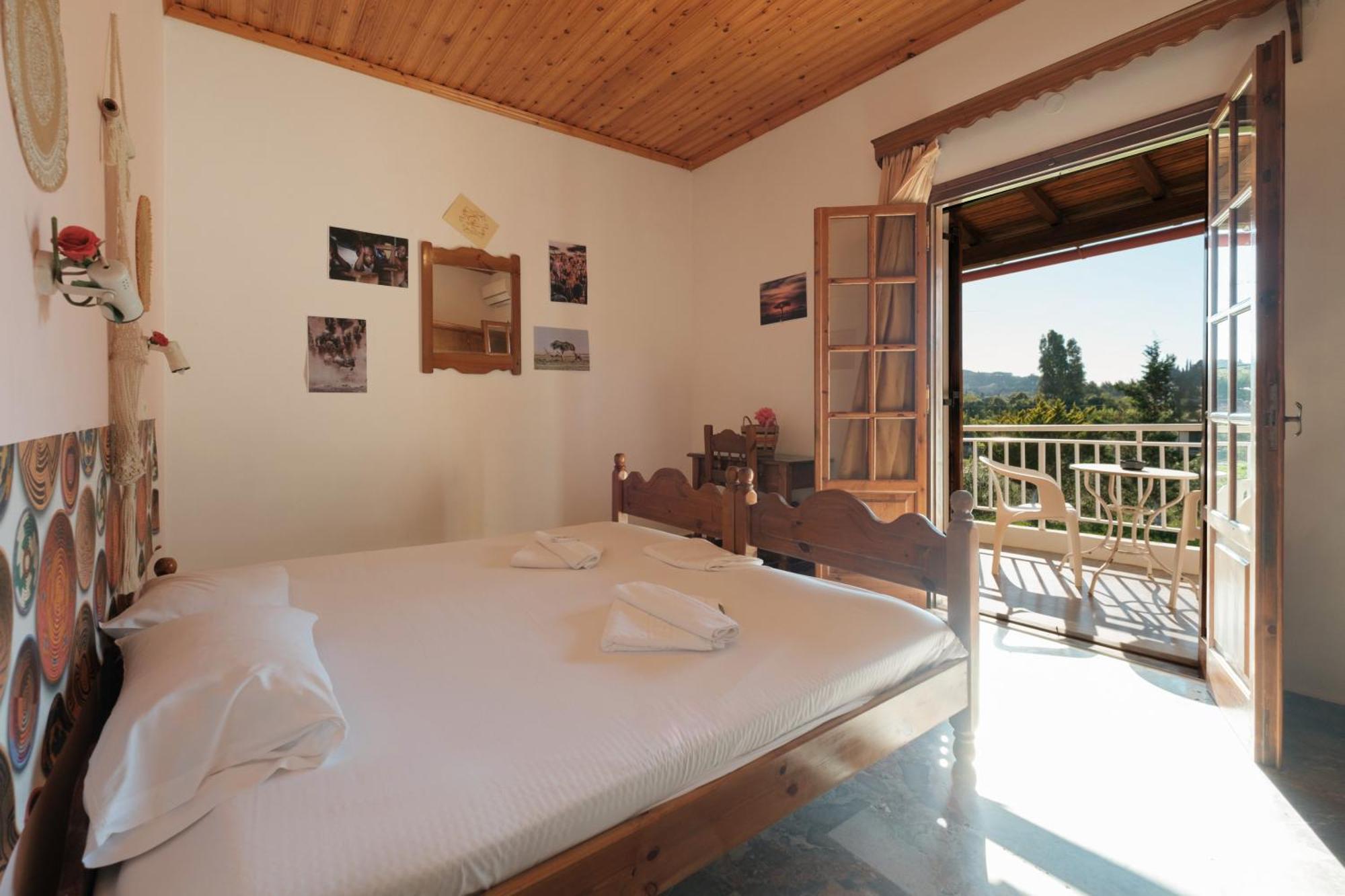Serengeti Nap Comfy Aparthotel Sidárion